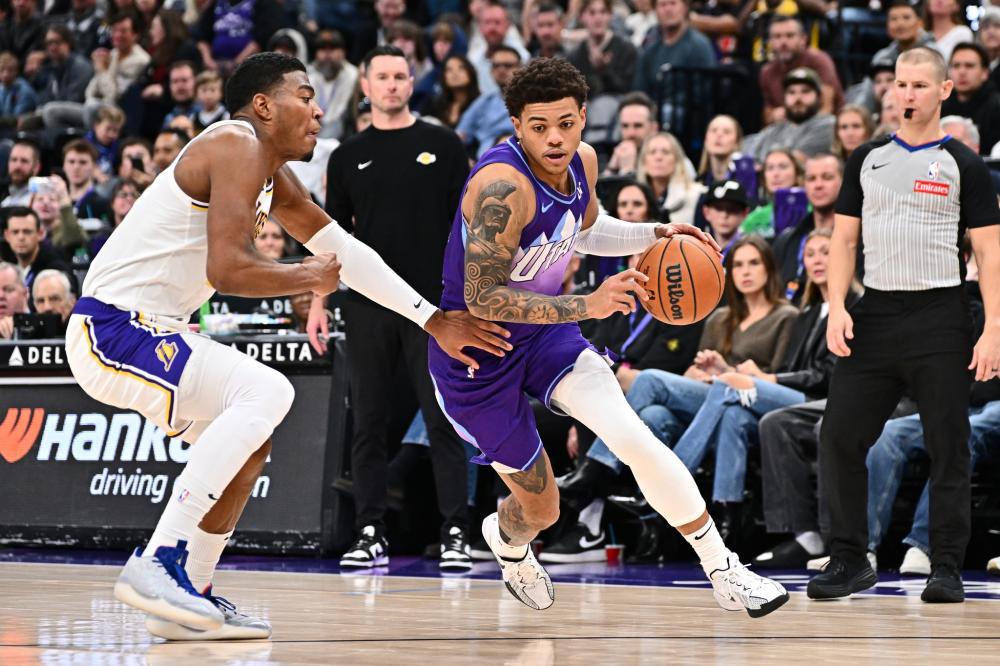 他在带领掘 他在带领掘