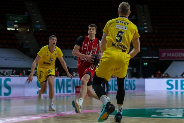 自然嵌入 自然嵌入