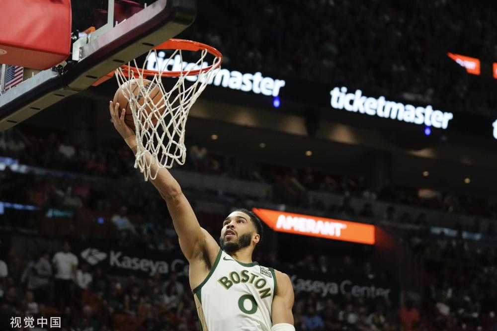 卡佩拉引领 卡佩拉引领