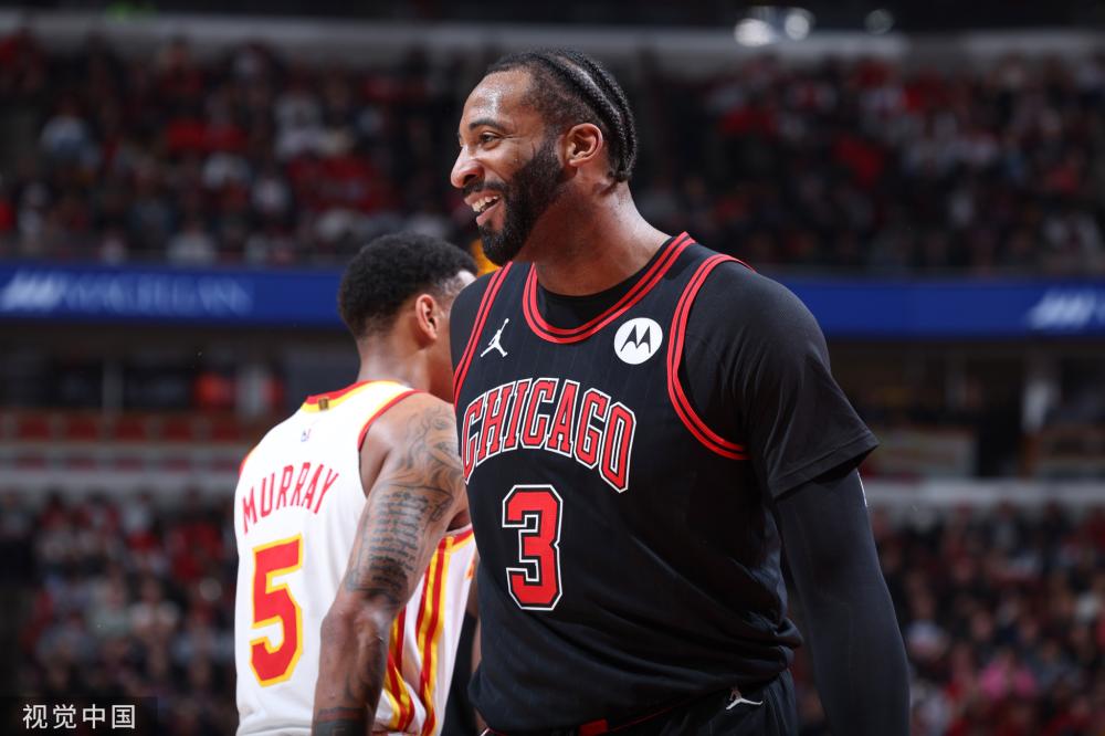 双翼齐飞 双翼齐飞